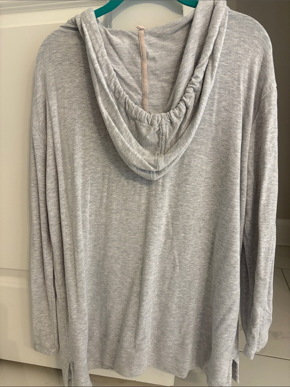Lou & Grey Signaturesoft Hoodie Top - Picture 4 of 4